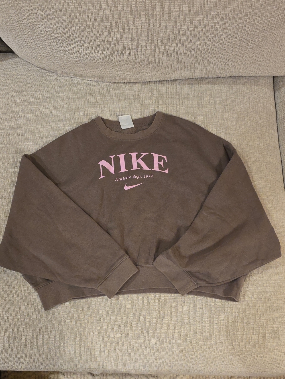 Nike Brown Cropped Crew Sweatshirt with Pink Logo